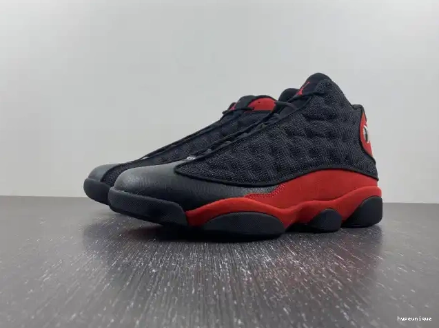 HYPE 414571-004 13 (2017) Retro Jordan Bred 0601